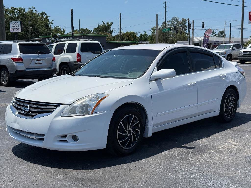 Used 2010 Nissan Altima 2.5 S image 9