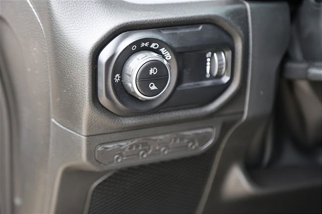New 2025 Jeep Gladiator Willys image 18