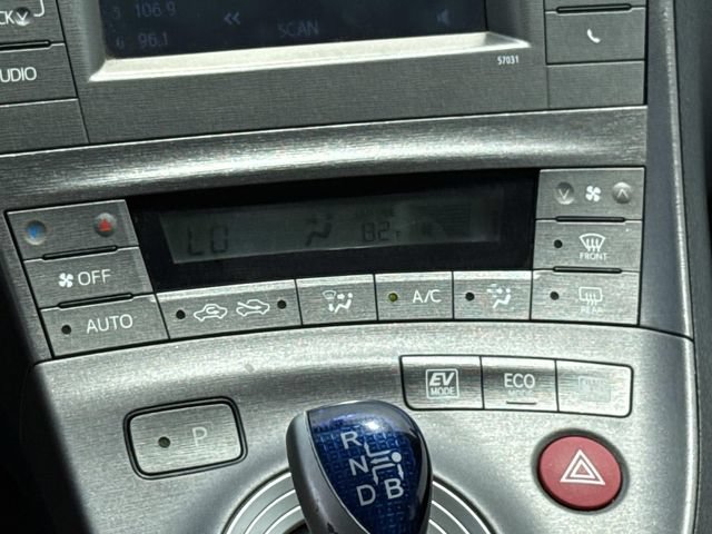 Used 2012 Toyota Prius Two FWD image 15