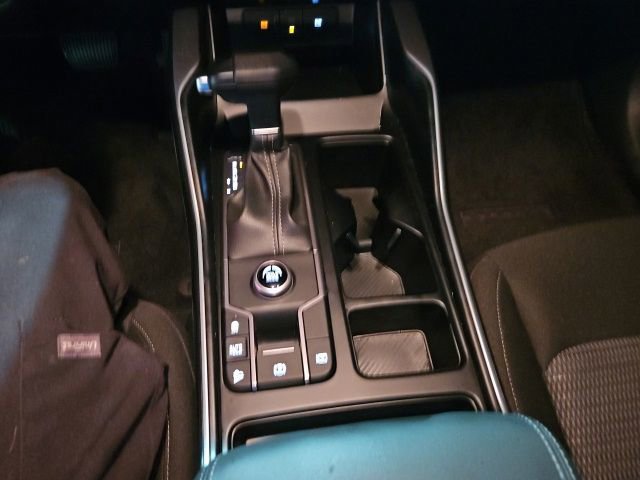 Used 2025 Kia Sorento LX image 57