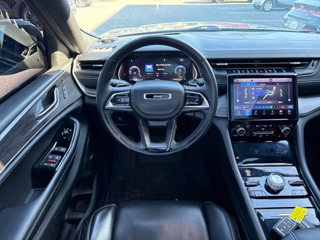 Used 2022 Jeep Grand Cherokee L Overland w/ Advanced Protech Group III AWD/4WD image 29