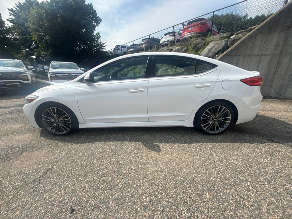 Used 2017 Hyundai Elantra Sport w/ Sport Premium Package 06 FWD image 3