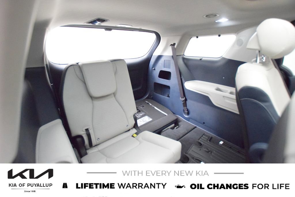 New 2025 Kia Carnival SX Prestige image 14