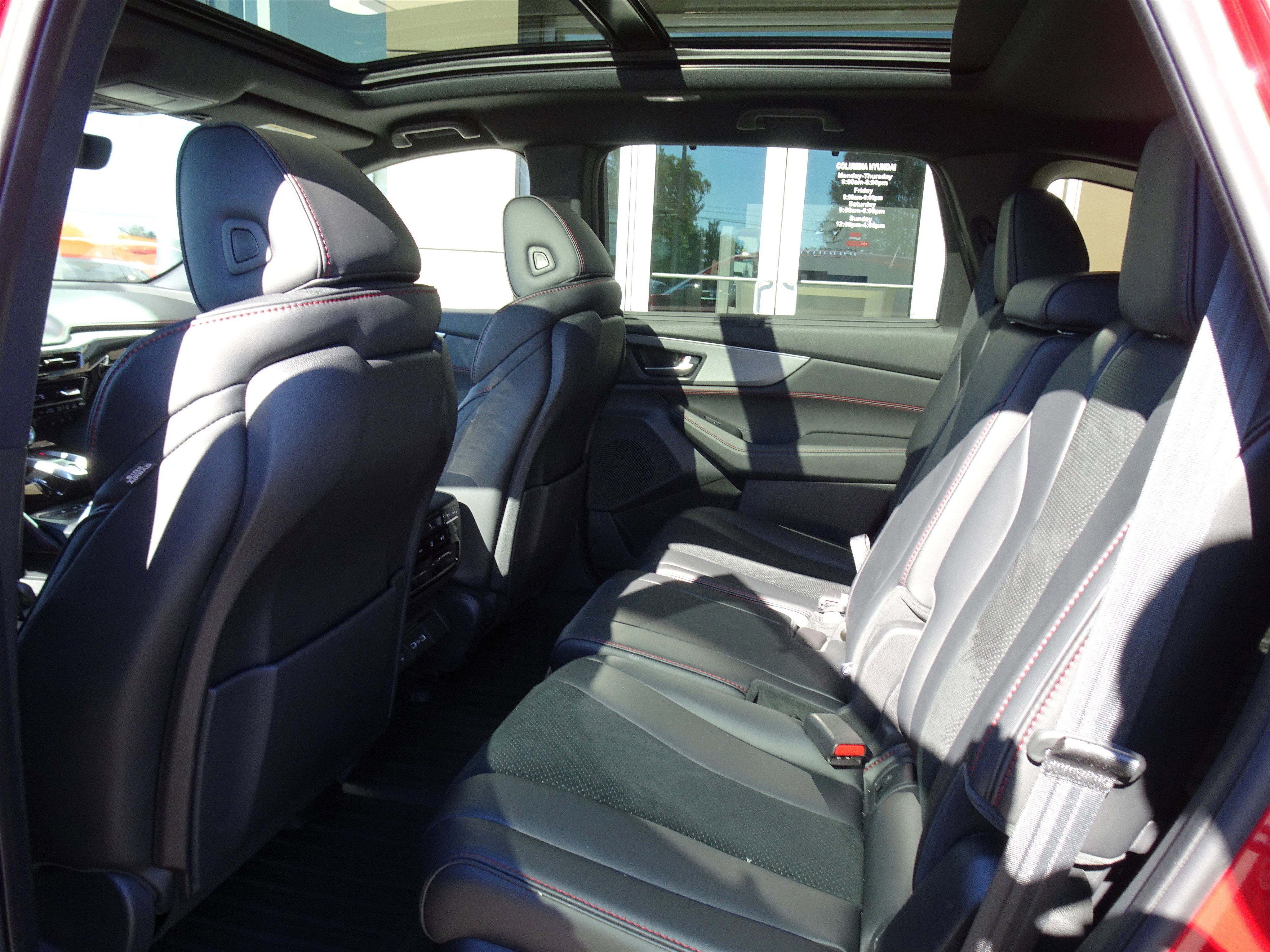 Used 2024 Acura MDX A-Spec image 14