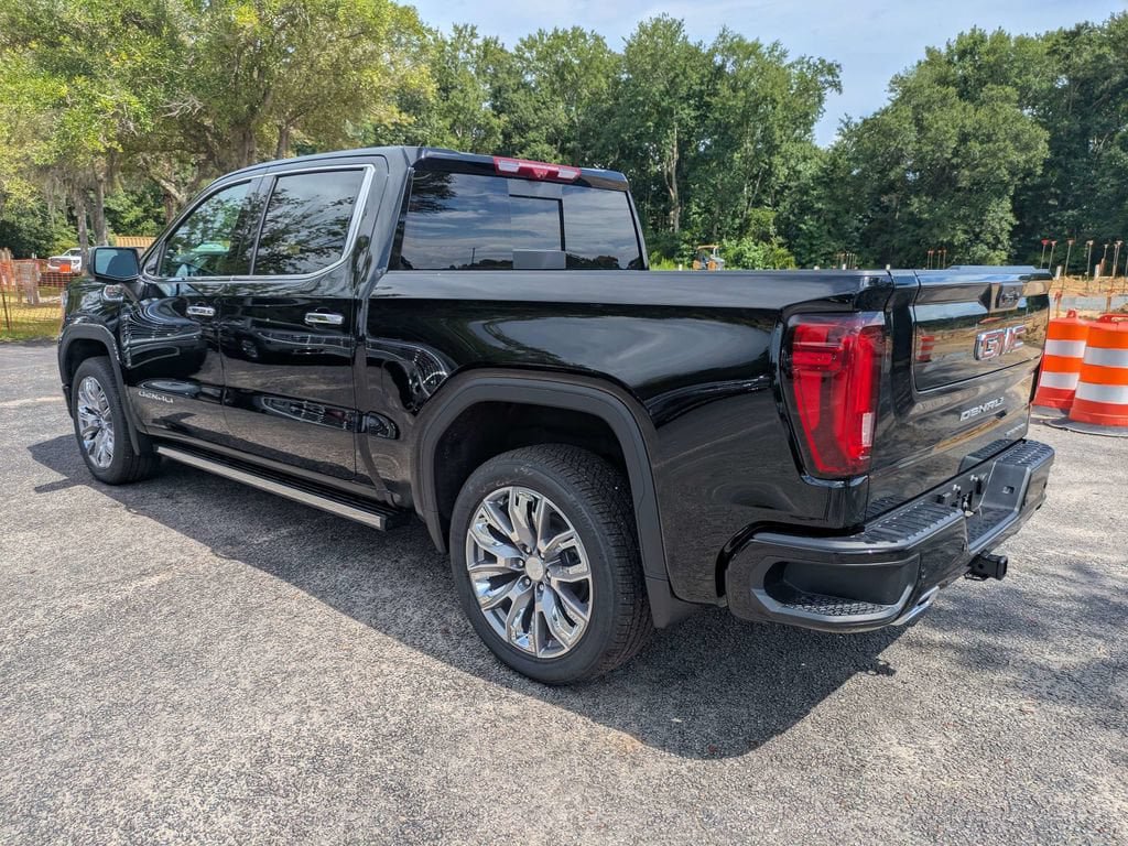 New 2026 GMC Sierra 1500 Denali w/ Denali Reserve Package AWD/4WD image 6