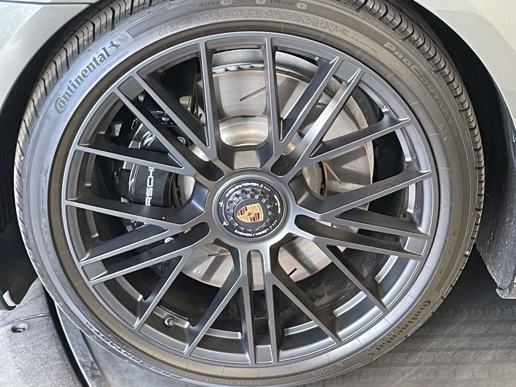 Certified 2025 Porsche Panamera GTS image 11