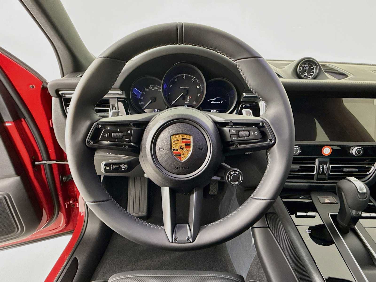 New 2026 Porsche Macan Turbo AWD/4WD image 15