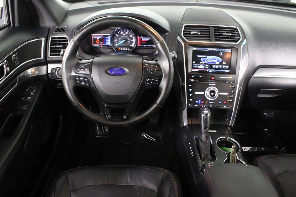 Used 2016 Ford Explorer Sport w/ Equipment Group 401A AWD/4WD image 6