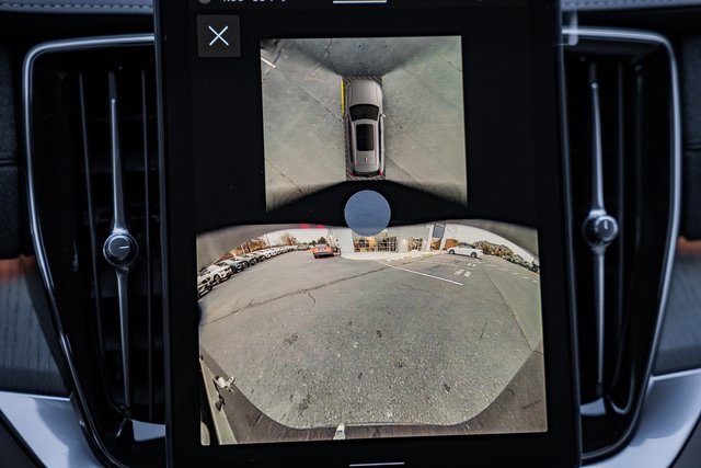 New 2026 Volvo XC90 B6 Ultra w/ Protection Package Premier image 42