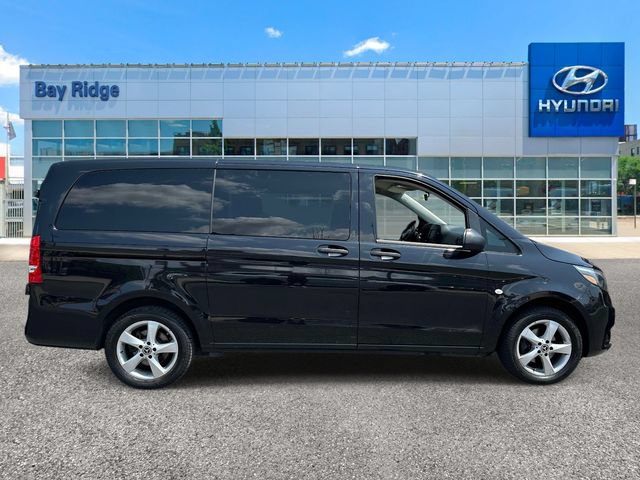 Used 2020 Mercedes-Benz Metris Passenger image 2
