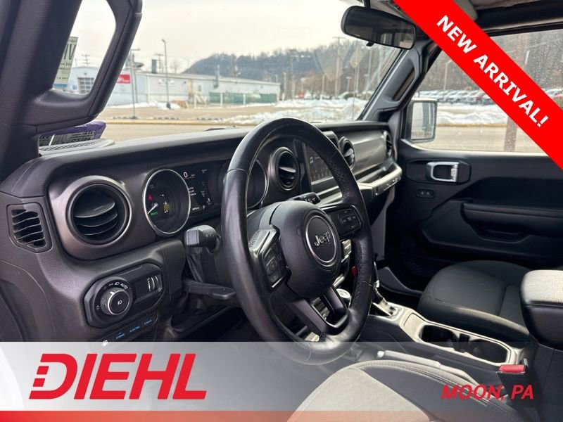 Used 2023 Jeep Wrangler Unlimited w/ Cold Weather Group AWD/4WD image 12