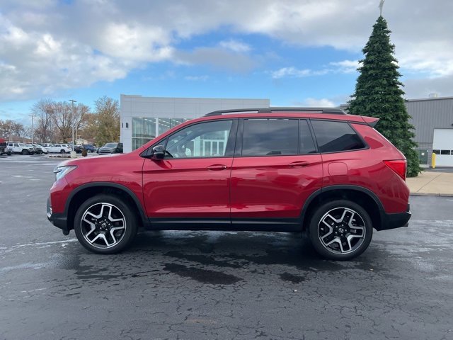 Used 2023 Honda Passport Elite image 4