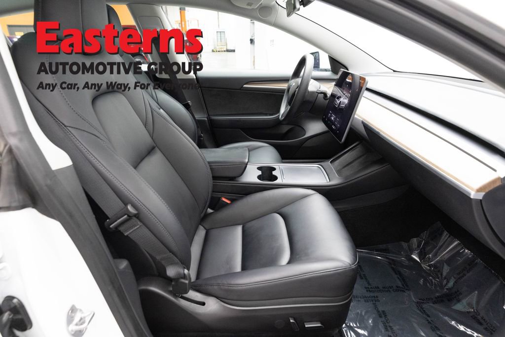 Used 2023 Tesla Model 3 Standard Range RWD image 18