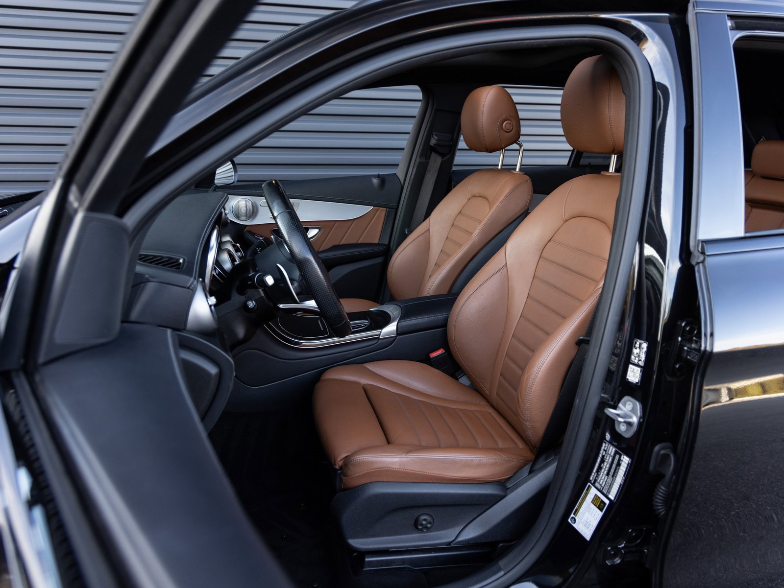 Used 2021 Mercedes-Benz GLC 43 AMG 4MATIC image 20