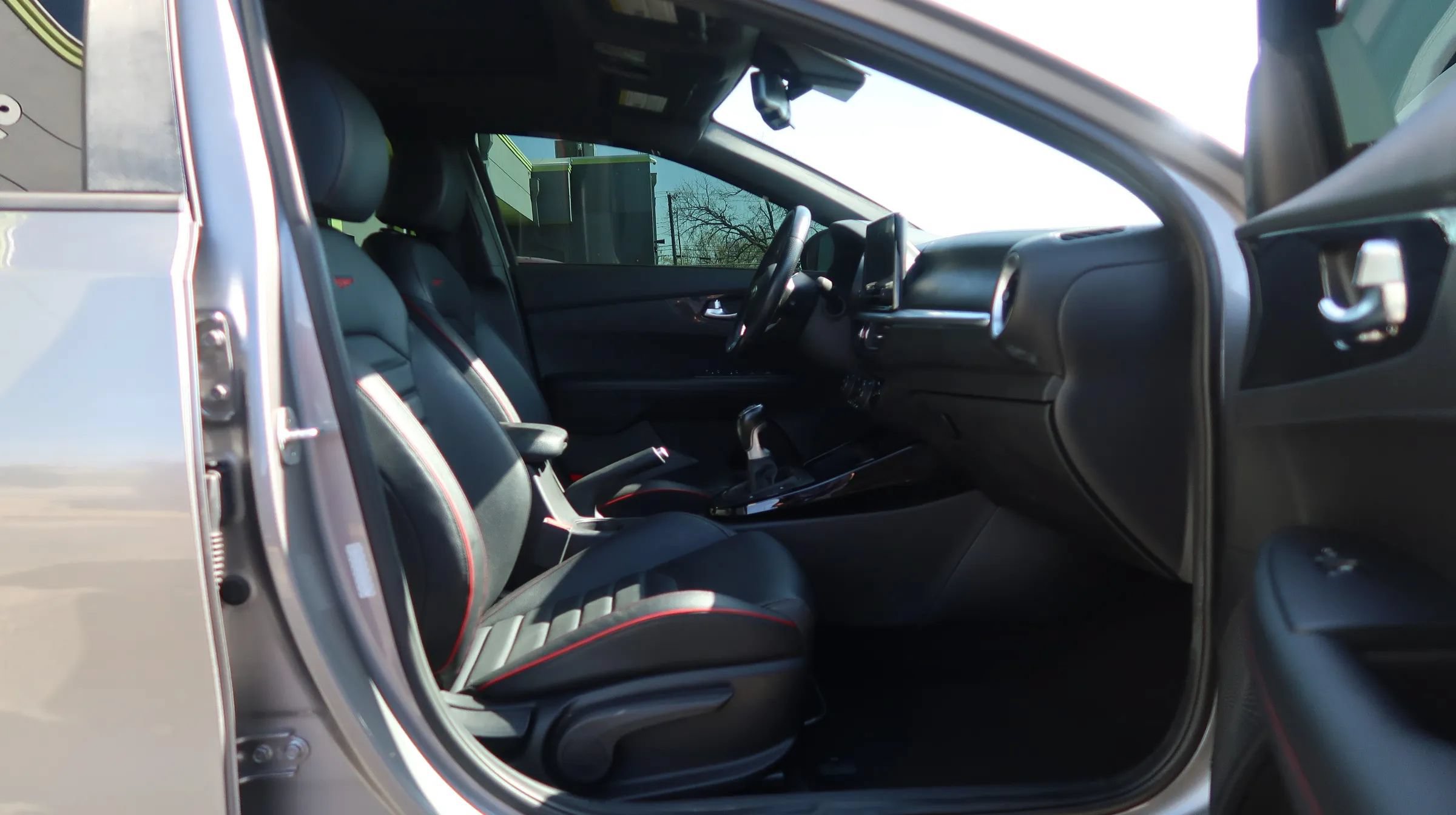 Used 2022 Kia Forte GT FWD image 24