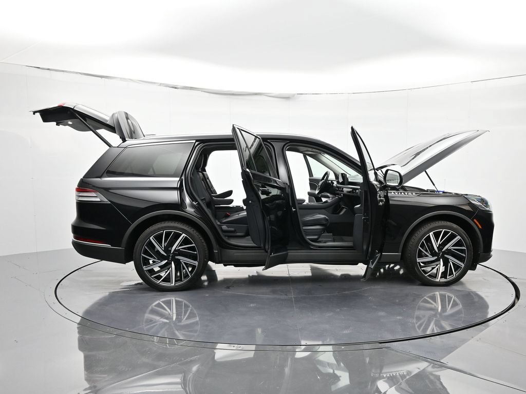 New 2025 Lincoln Aviator Reserve w/ Equipment Group 201A AWD/4WD image 47