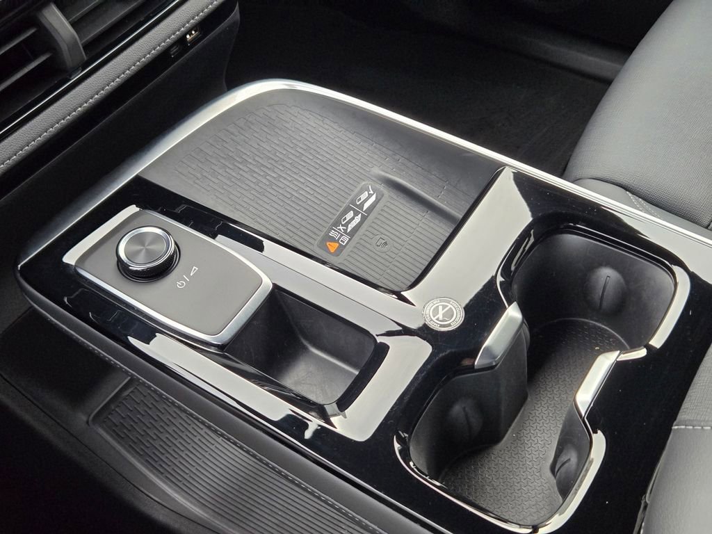 Used 2025 Buick Enclave Preferred image 22