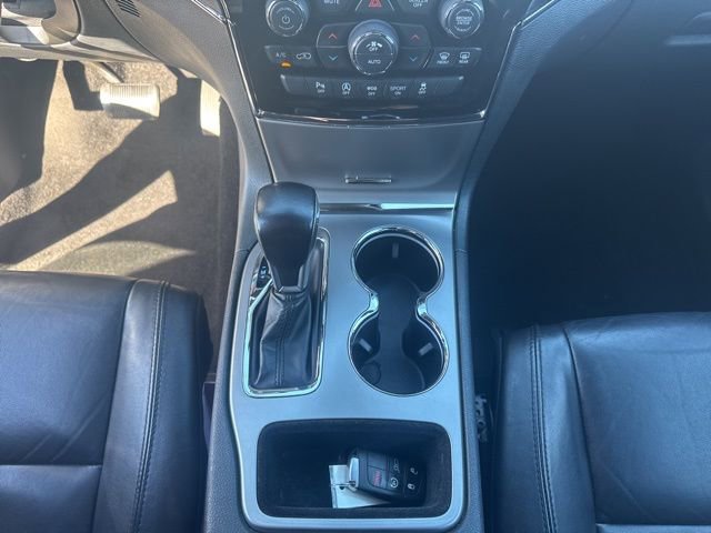 Used 2022 Jeep Grand Cherokee Limited image 13