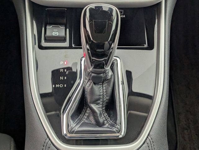 Used 2024 Subaru Outback Premium image 23