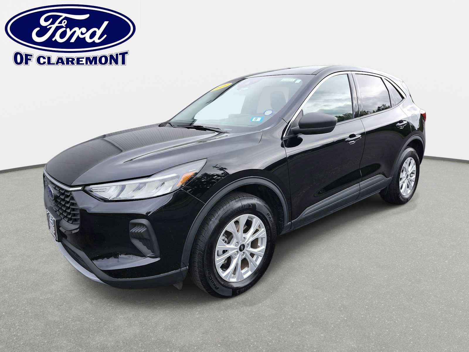 Used 2024 Ford Escape Active w/ Tech Pack #1 AWD/4WD image 1