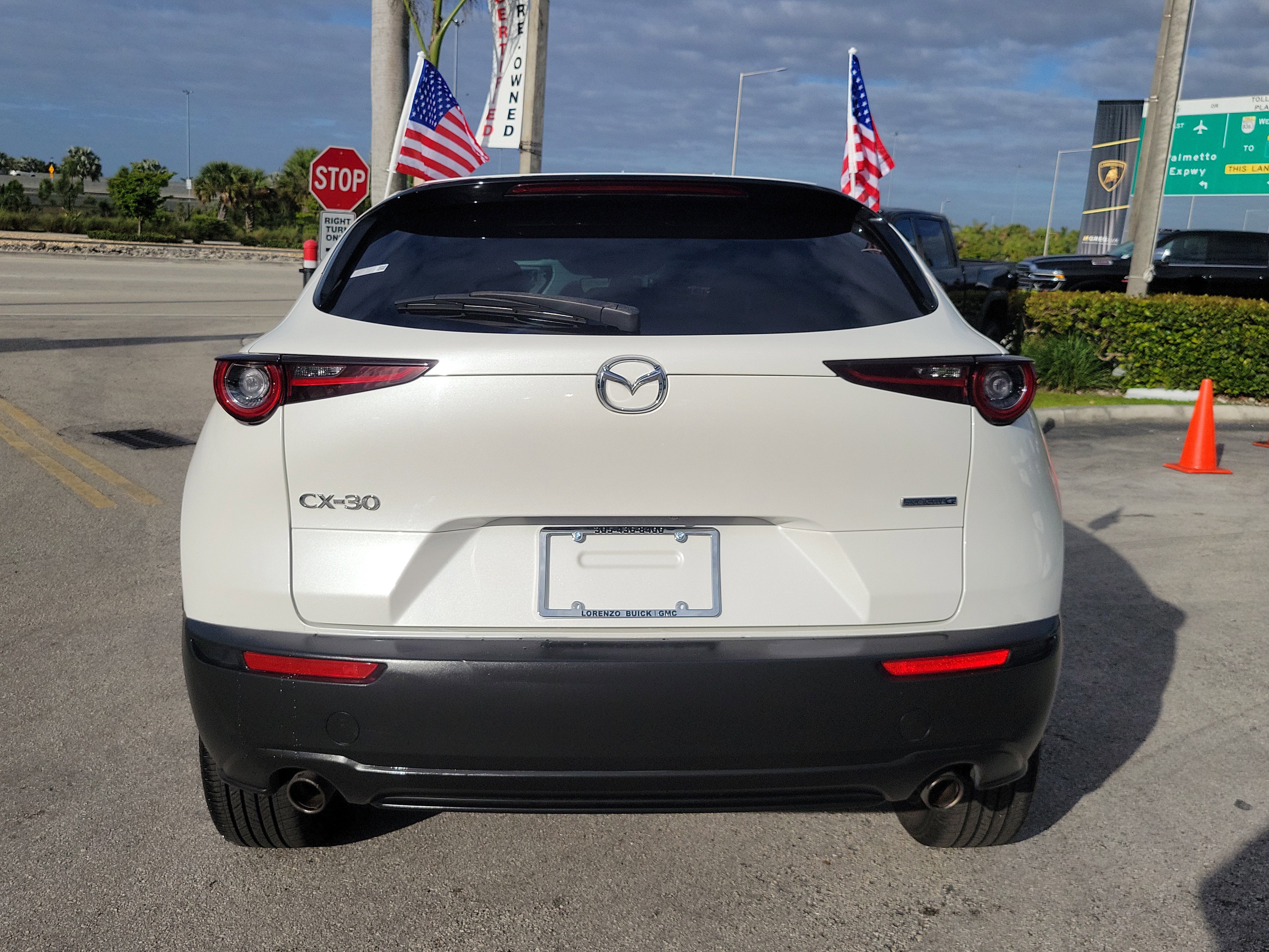 Used 2021 MAZDA CX-30 FWD 2.5 S w/ Select Package image 6