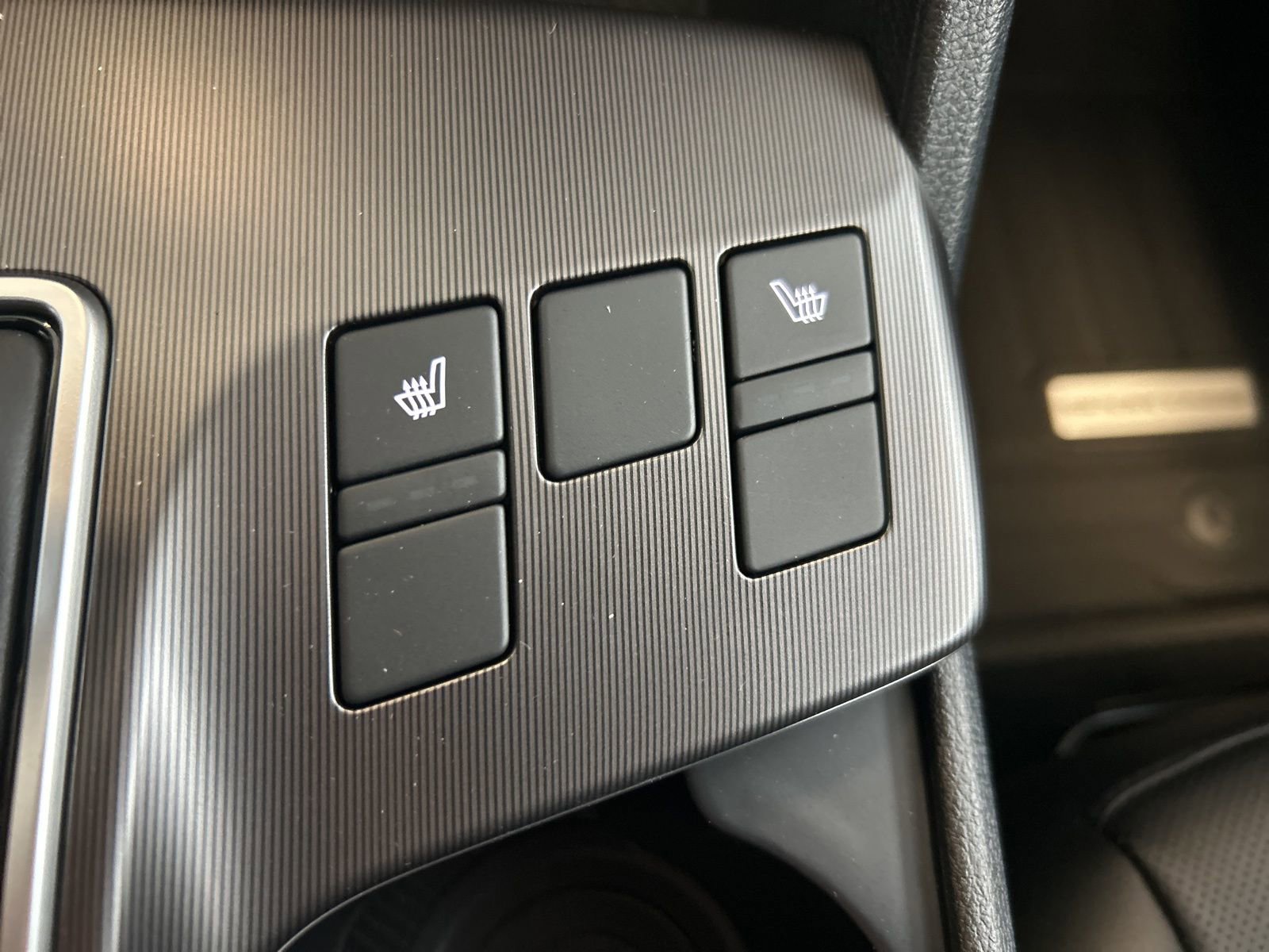 New 2026 Kia Sportage EX w/ EX Panorama Roof Package image 24