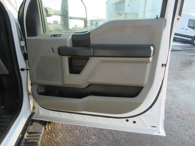 Used 2021 Ford F450 XL w/ Power Equipment Group image 11