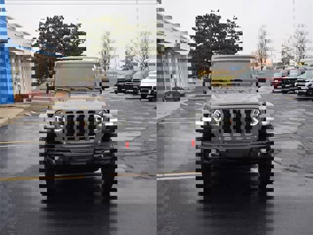 Used 2023 Jeep Wrangler Unlimited Rubicon w/ Steel Bumper Group image 3