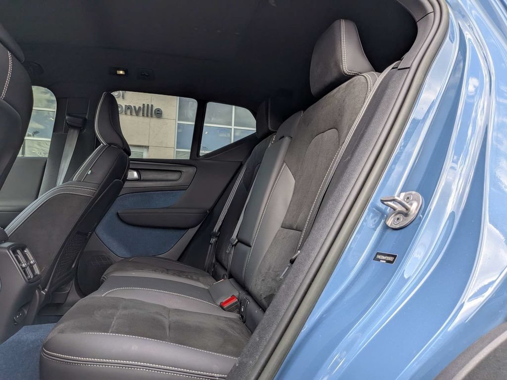 Certified 2023 Volvo XC40 Recharge Plus AWD/4WD image 16