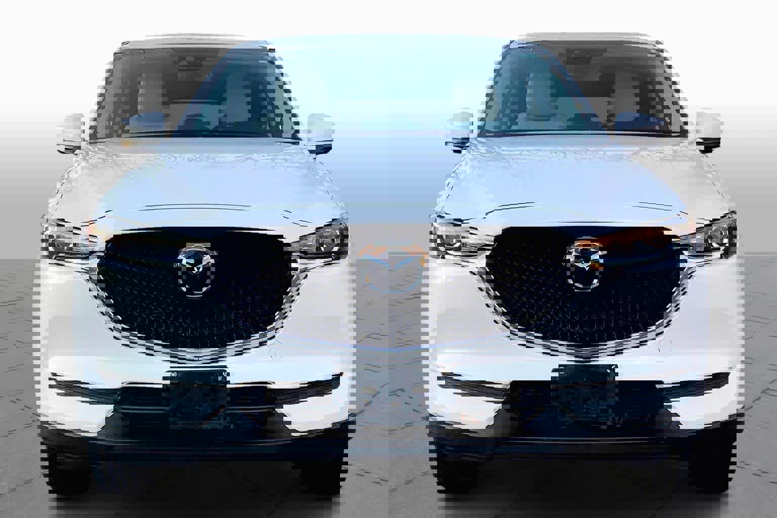 Certified 2021 MAZDA CX-5 Touring w/ Touring Preferred SV Package image 3