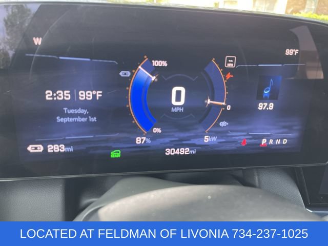 Certified 2024 Chevrolet Equinox EV LT FWD image 12