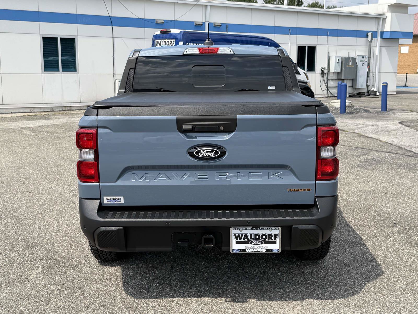 Used 2025 Ford Maverick Tremor AWD/4WD image 3