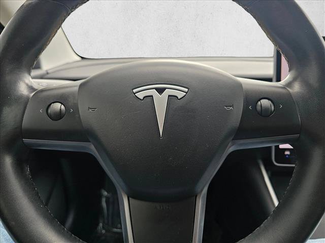 Used 2018 Tesla Model 3 Long Range RWD image 21