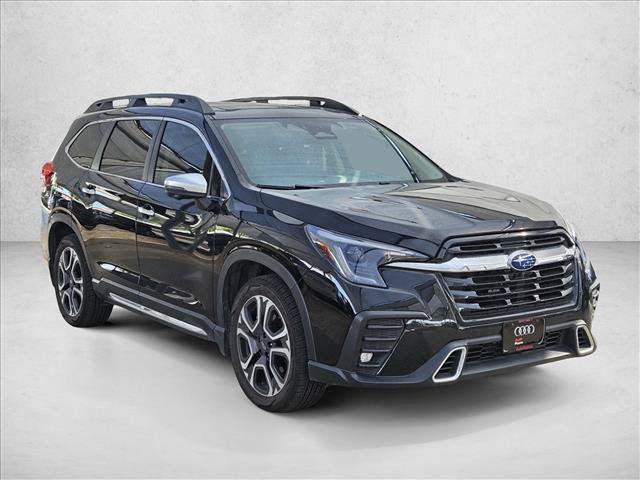 Used 2023 Subaru Ascent Touring AWD/4WD image 3