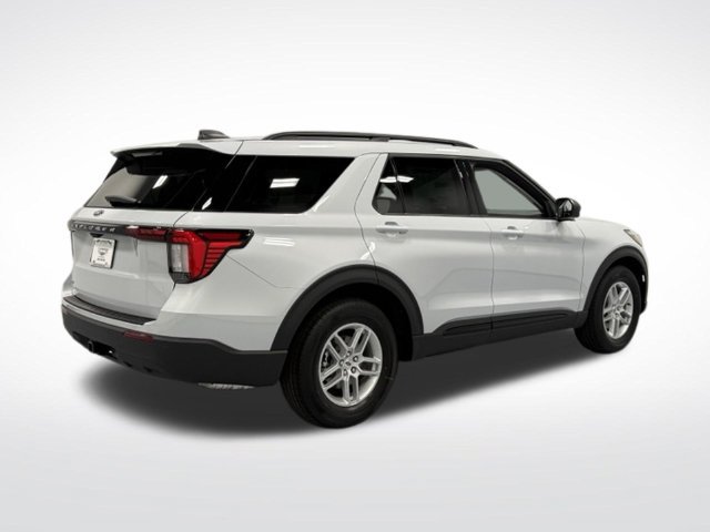 New 2026 Ford Explorer Active RWD image 8