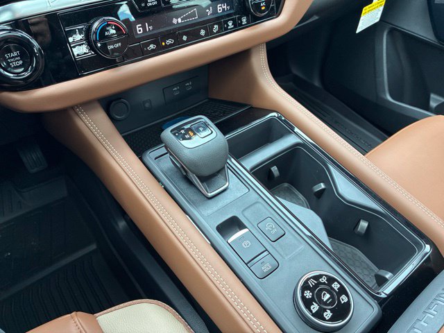New 2026 Nissan Pathfinder Platinum AWD/4WD image 14