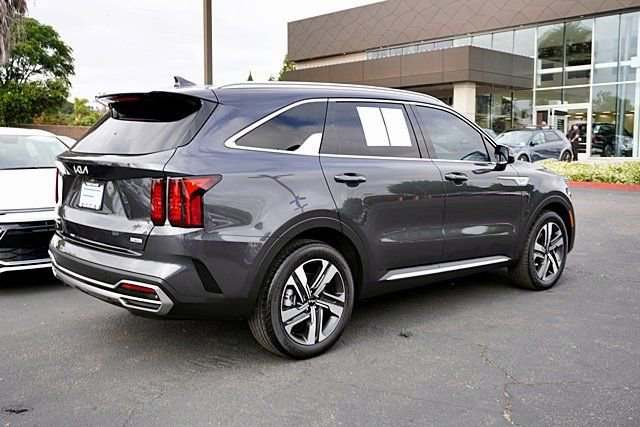Used 2023 Kia Sorento EX AWD/4WD image 8