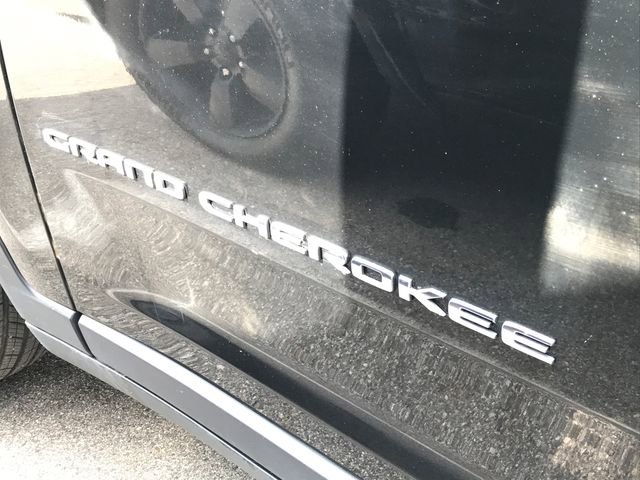Used 2023 Jeep Grand Cherokee Limited AWD/4WD image 8