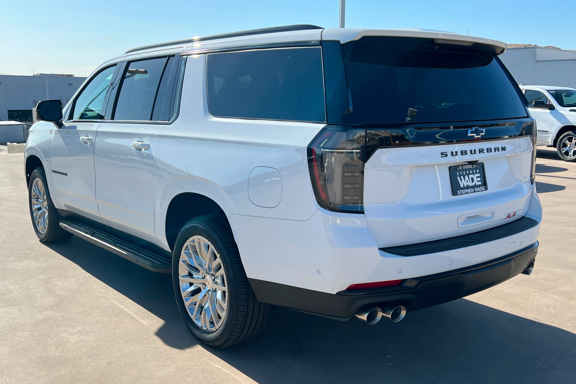 New 2026 Chevrolet Suburban RST w/ Comfort Package AWD/4WD image 3