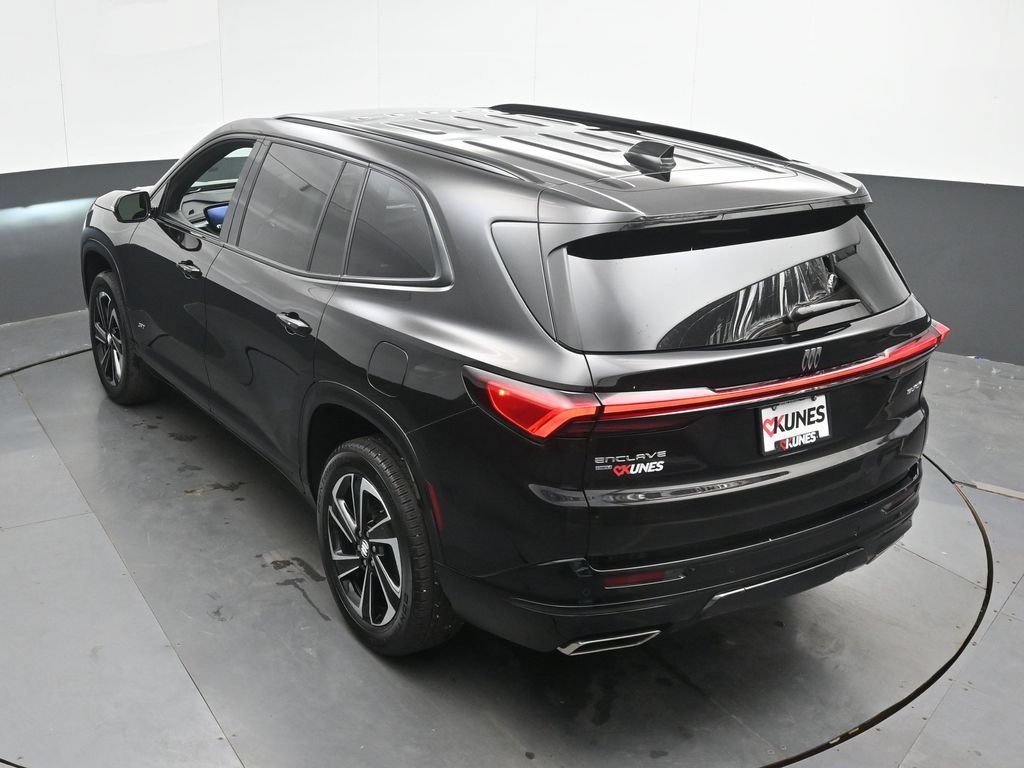 Used 2025 Buick Enclave Sport Touring AWD/4WD image 38