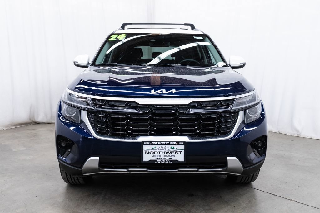Used 2024 Kia Seltos S image 2