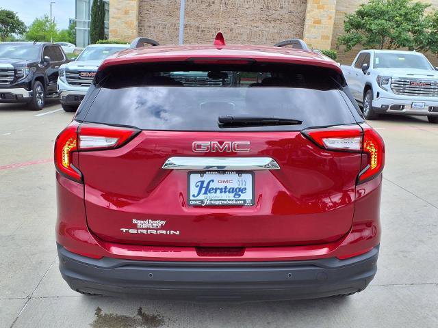 Used 2023 GMC Terrain SLE w/ Driver Convenience Package FWD image 23