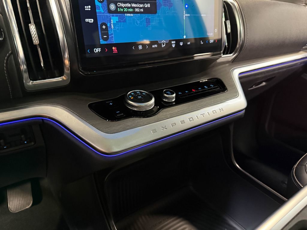 Used 2025 Ford Expedition Max Platinum image 84