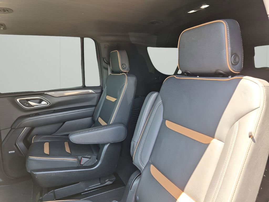 Used 2022 GMC Yukon XL AT4 w/ Max Trailering Package image 19
