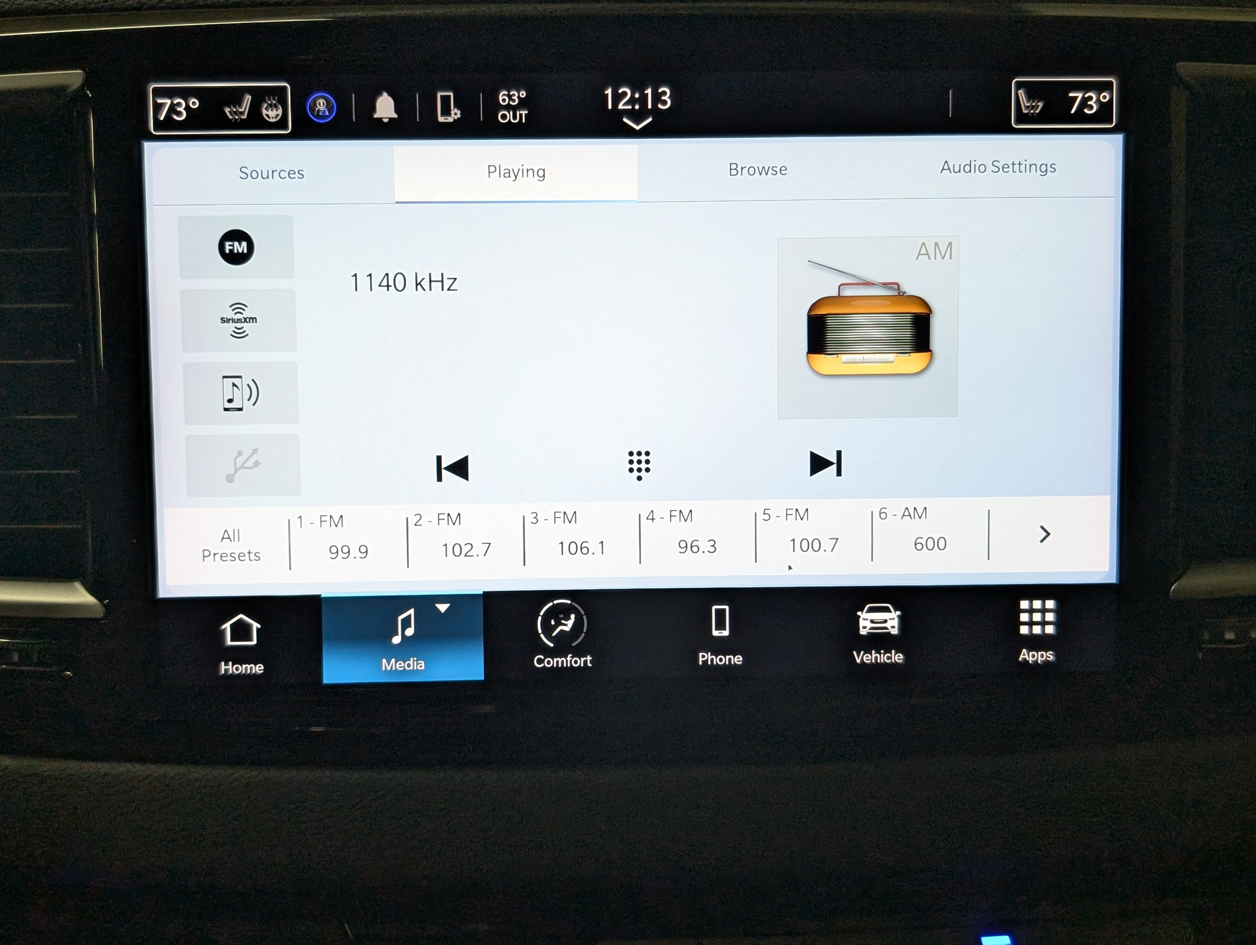 Used 2024 Chrysler Pacifica Touring-L FWD image 21