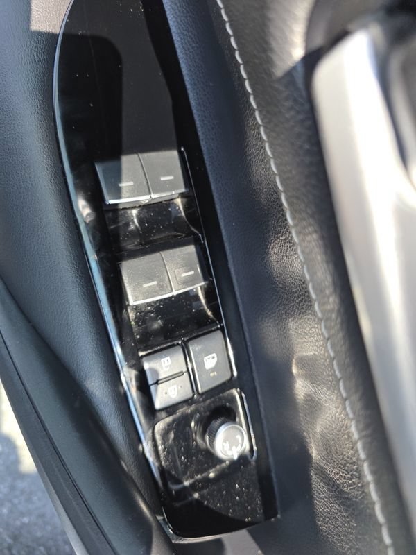 Used 2019 Toyota Corolla SE FWD image 20