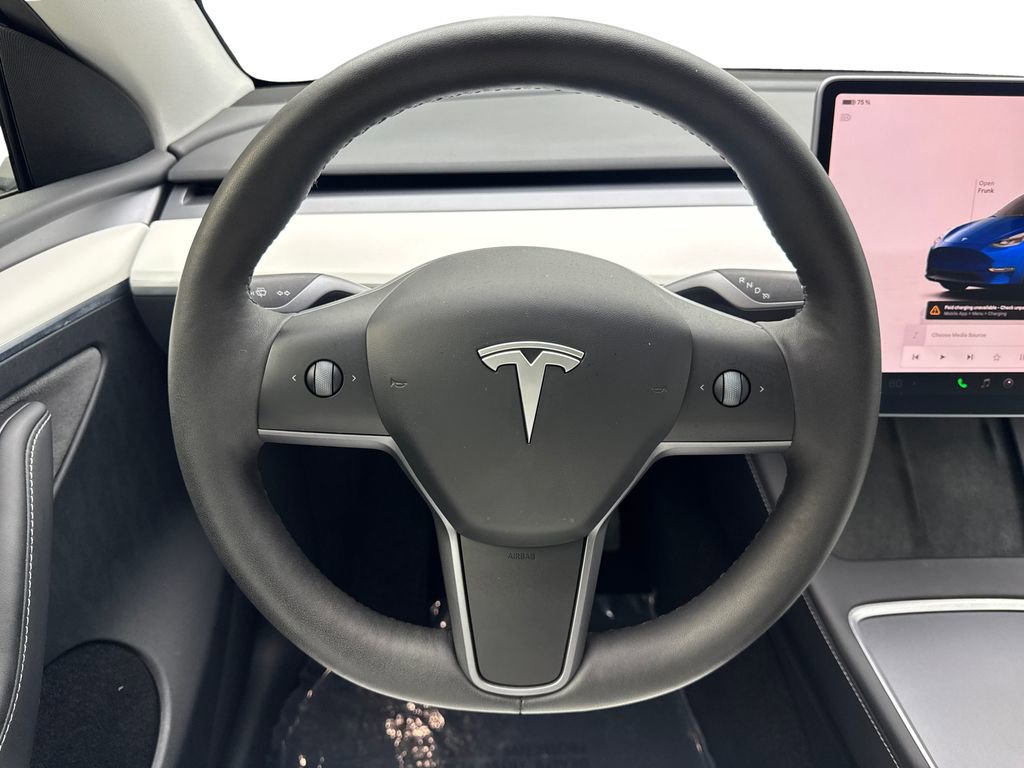 Used 2024 Tesla Model Y Long Range image 56