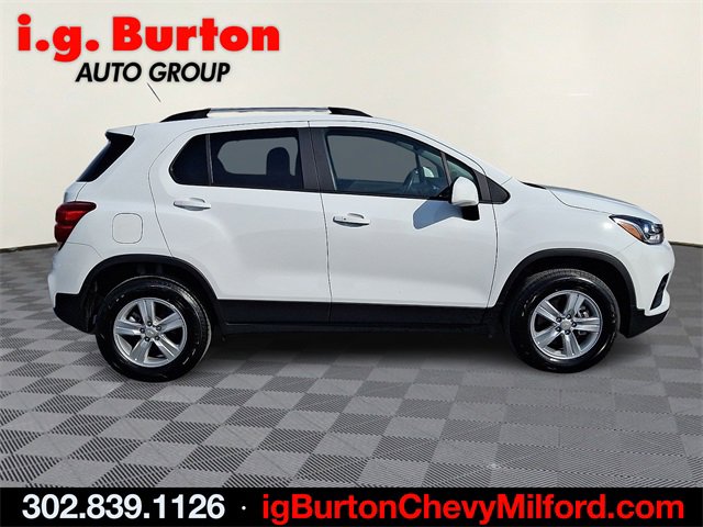 Certified 2022 Chevrolet Trax LT w/ LT Convenience Package image 7