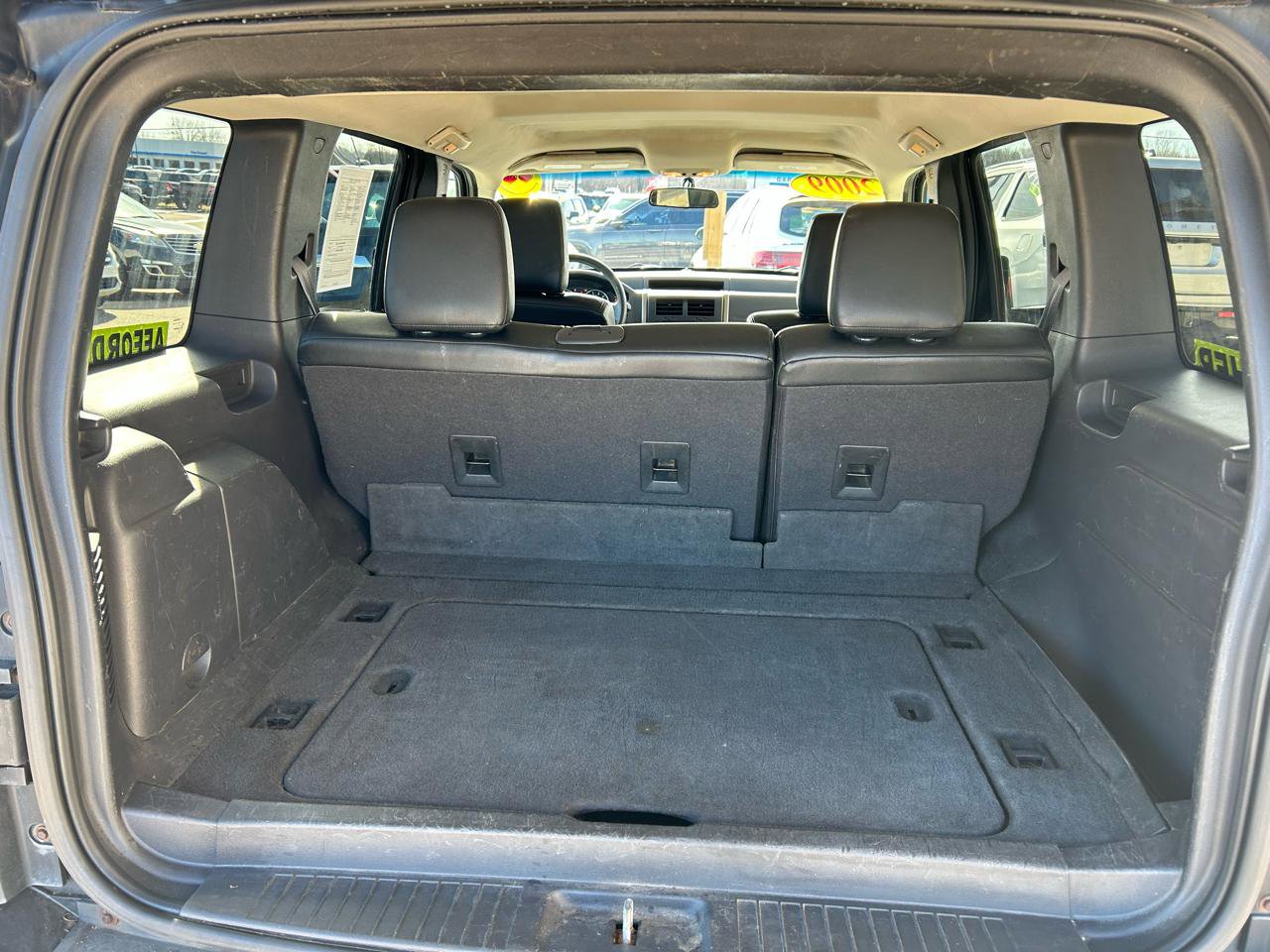 Used 2009 Jeep Liberty Sport w/ Popular Equipment Group AWD/4WD image 17
