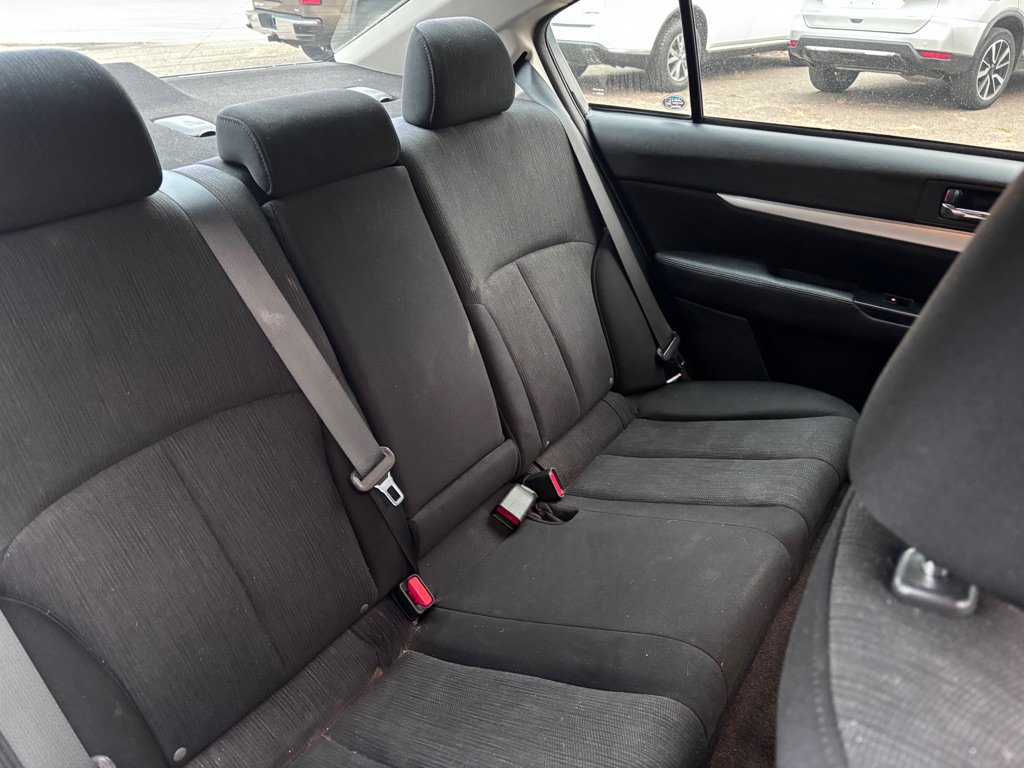 Used 2014 Subaru Legacy 2.5i Premium AWD/4WD image 3